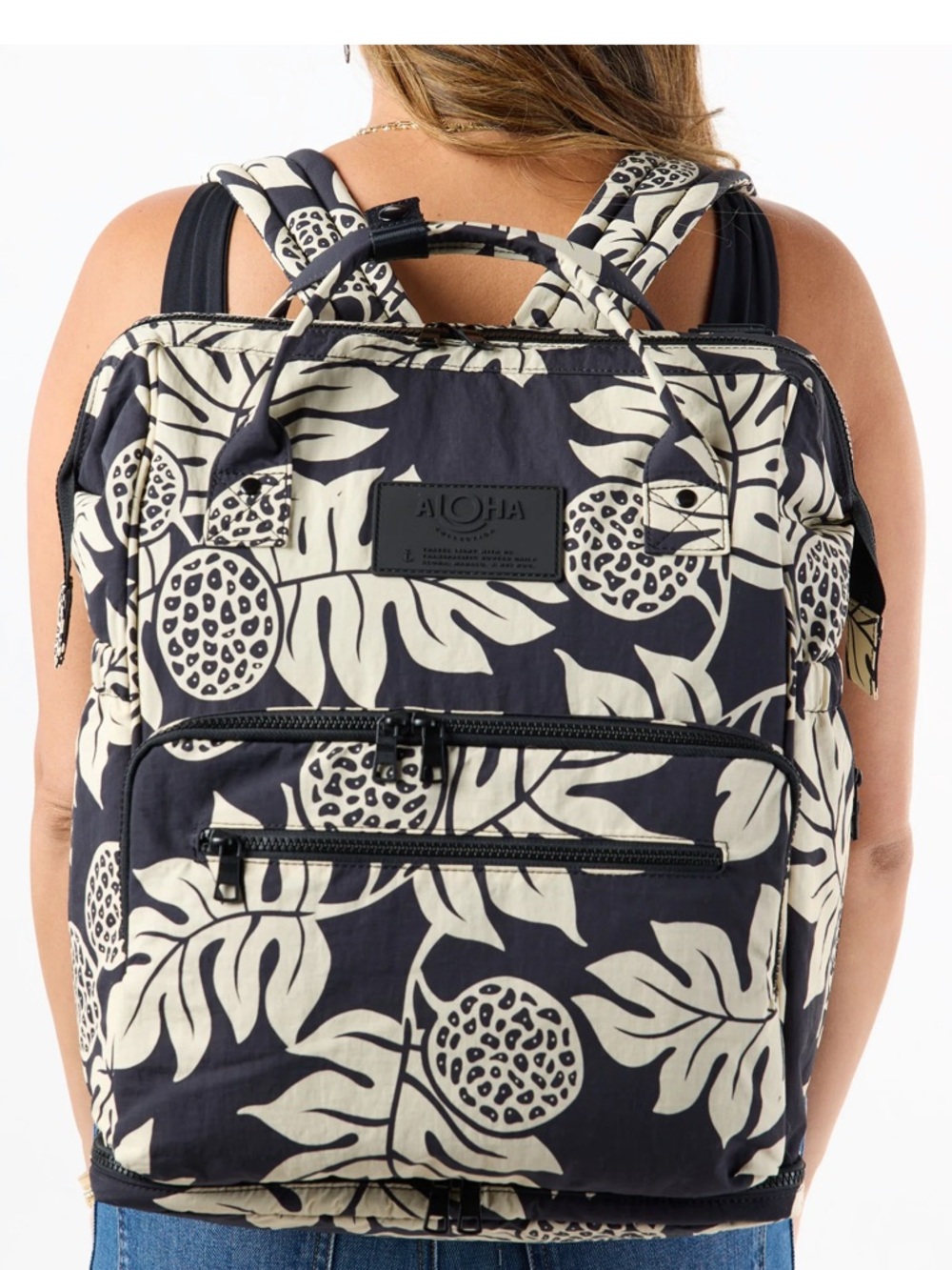 Aloha Diaper Bag Le Bebe Sand on Black
